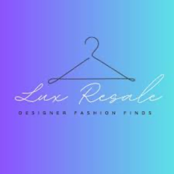 Your FAVORITE Posher @LuxResale - Picture 10 of 10